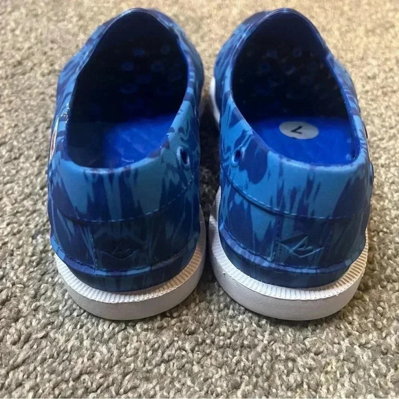 Sperry Boat Shoes - Picture 3 of 3